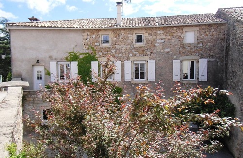 Casteljau Cabaña | Casa de piedra independiente para 8/10 personas. cerca del río Chassezac