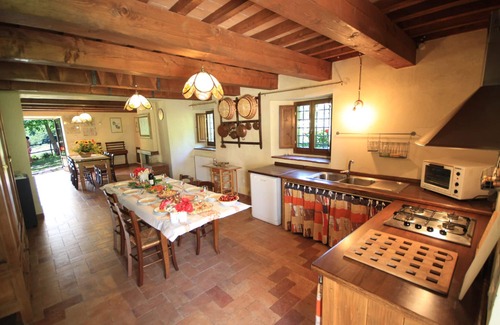Bagno di Romagna Casa | Casa de vacaciones independiente y económica ideal para familias numerosas con niños