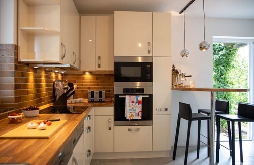 Garding Casa | Detached vacation home for 12 people with spacious garden and sauna just a short distance from