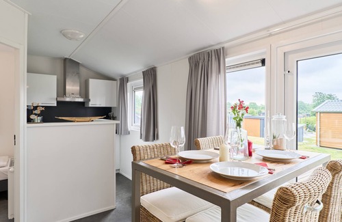 Suesel Casa | Detached vacation home Seeliebe on the lake with terrace