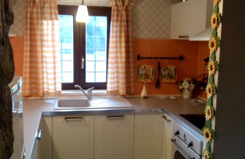 Groppoli Casa | Villa independiente, Mulazzo, Cinque Terre, Versilia, Lunigiana, en el verde