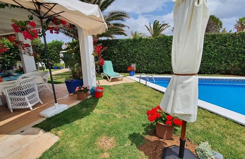 Cap d'Artrutx Villa | Chalet individual con jardin propio y piscina privada, cerca del mar.