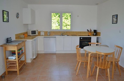 Cailhau Casa | Chalet independiente con jardín privado, vistas panorámicas de los Pirineos