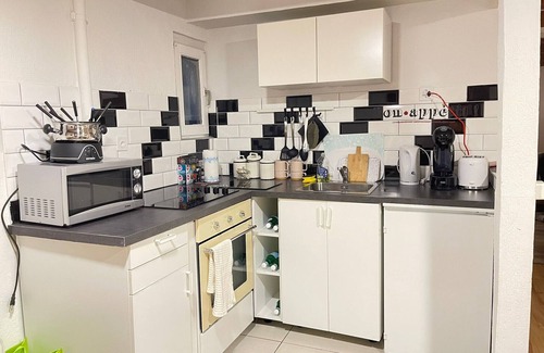 Collombey-Muraz Casa | Detached village house with two bathrooms and two bedrooms