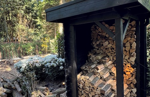 Norg Chalet De Esquí | Detached wooden cottage in the forest with Sauna, Hot tub and outdoor shower