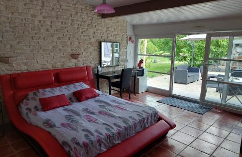 Saint-Colomb-de-Lauzun Cama Y Desayuno | Detente au pays de Lauzun