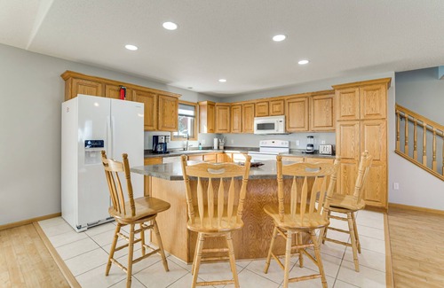 Detroit Lakes Casa | Detroit Lakes Home: Walk to Marina!