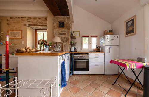 Sarzeau Casa | Devant le Château de Suscinio