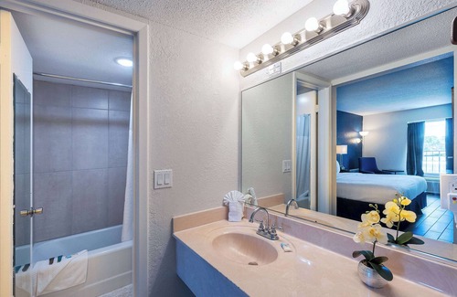 Altamonte Springs Hotel | Developer Inn Orlando North, a Baymont by Wyndham