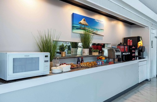 Altamonte Springs Hotel | Developer Inn Orlando North, a Baymont by Wyndham