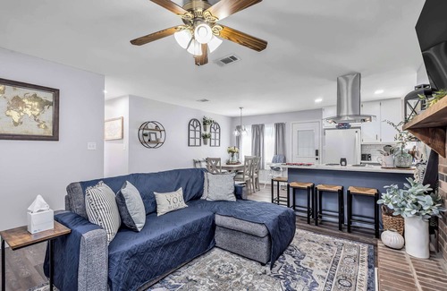 Mary Esther Casa | Deville Quarters | Near 2 Beaches!