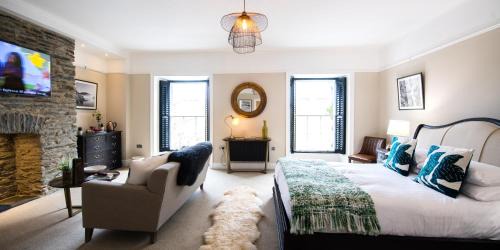 Devils Bridge Casa | Devils Falls at the Luxury Hafod Hotel Aberystwyth