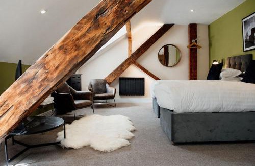 Devils Bridge Casa | Devils Falls at the Luxury Hafod Hotel Aberystwyth
