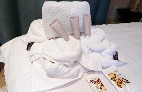Pietermaritzburg Cama Y Desayuno | Devine Stay- Pmb