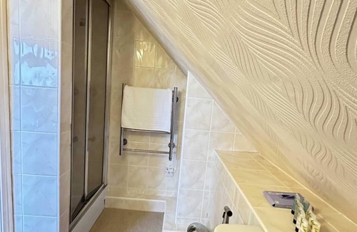 Eastbourne Casa | Devonia Express