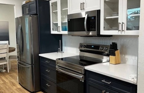 San Carlos Park Casa | Dew Casa Luxury 3 Bedroom Florida Home
