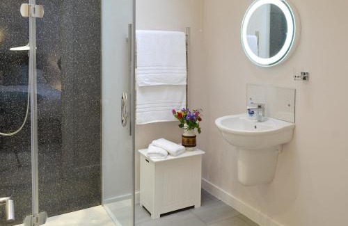 Brane Casa | Dew Cottage