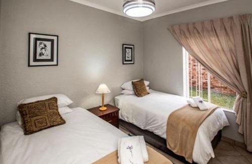 Nelspruit Apartamento | Dew Drop Inn