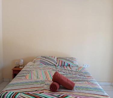 Tulamben Apartamento | Dewenten Backpacker II
