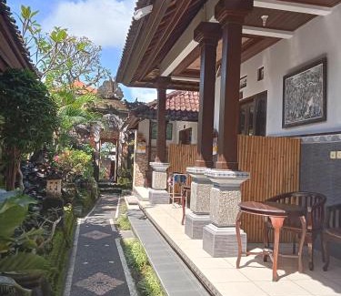 Ubud City-Centre Casa | Dewi Antara Homestay