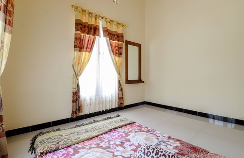Bantul Casa | Dewisri Homestay
