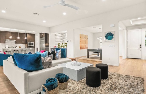 Carmela Casa | Dezert Joy by VARE | Pool+Spa, BBQ, Fire Pit, Pool Table!