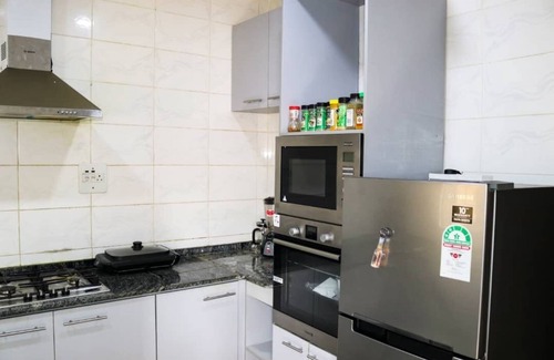 Orozo Casa | DFP (2.0) | Modern 1BED Apartment (Apo, Abuja)