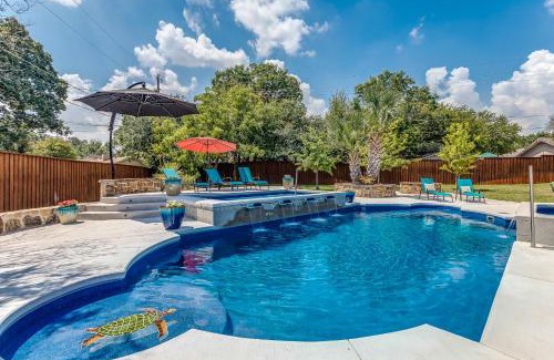Irving Casa | DFW Large Vacation Retreat with Private Pool and Hot Tub