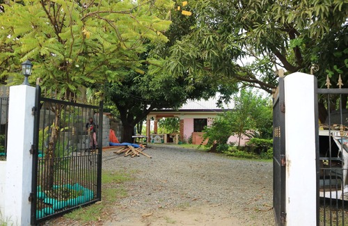 Alaminos Casa | DH Transient House
