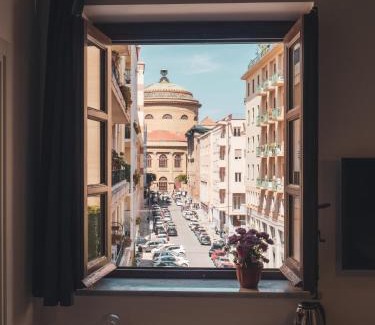 Monte di Pieta Cama Y Desayuno | DhOME B&B
