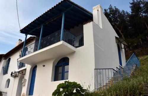 Samothrace Casa | Diamanti's House
