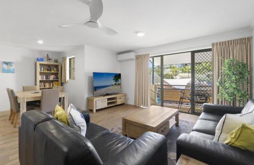 Mermaid Beach Villa | Diamond beach 87 NEW