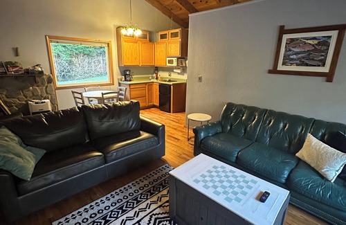 Ketchikan Casa | Diamond House, acogedora casa en un entorno tipo parque