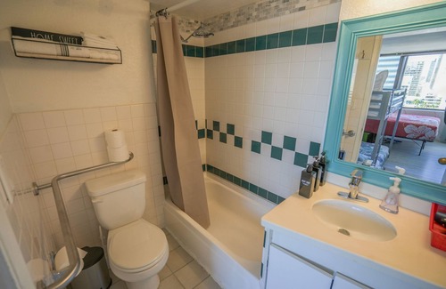 McCully - Moiliili Apartamento | Diamond Ocean And Canal View Affordable Great Value
