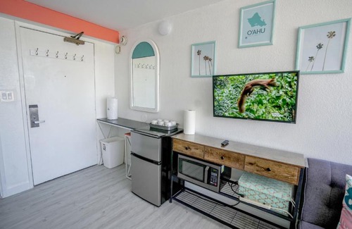 Waikiki Apartamento | Diamond, Ocean, and Canal view Affordable Family House7person