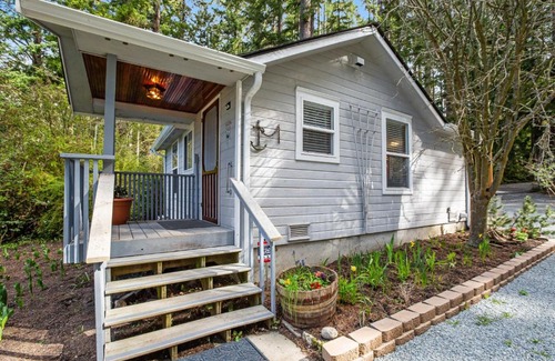 Camano Island Casa | Diamond Sunset Hideaway