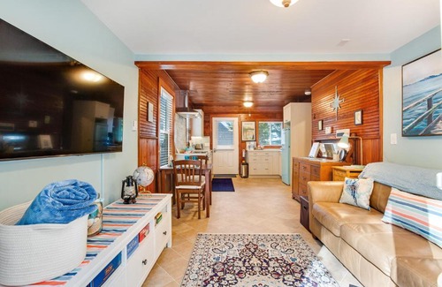 Camano Island Casa | Diamond Sunset Hideaway
