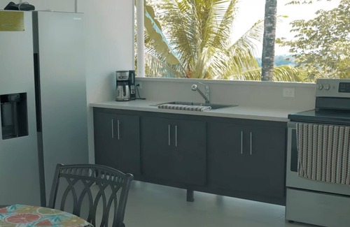 Palma Quemada Apartamento | Diamonds in the Mountain- 3-Suites with Ocean View in one!