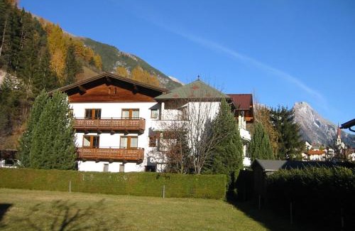 Pettneu am Arlberg Casa | Diana