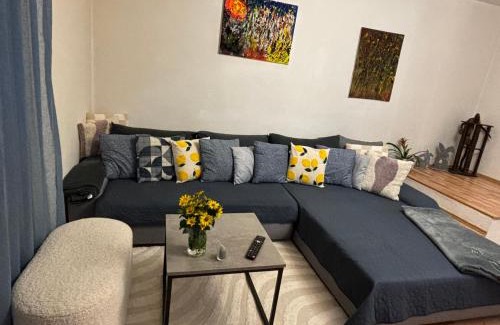 Revuca Casa | Diana