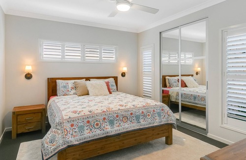 Casuarina Apartamento | Dianella Dream - 4BR Pet-Friendly Home with Pool