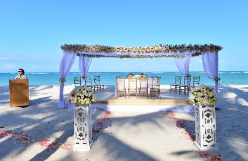Diani Beach Complejo | Diani Reef Beach Resort & Spa - Your Beachfront Bliss Awaits