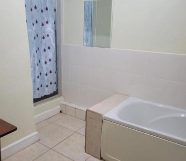 Lance aux Epines Apartamento | Diasporan Apartments