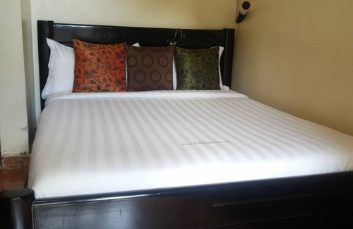 Gulu Hotel | Dich Comfort