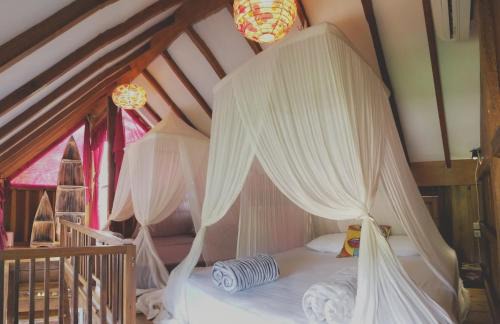 Banyuwangi Complejo | Didu's Homestay Bed & Breakfast