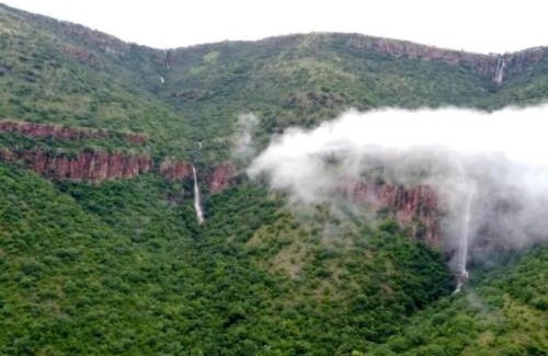 Lydenburg Casa | Die Boom Guest Farm