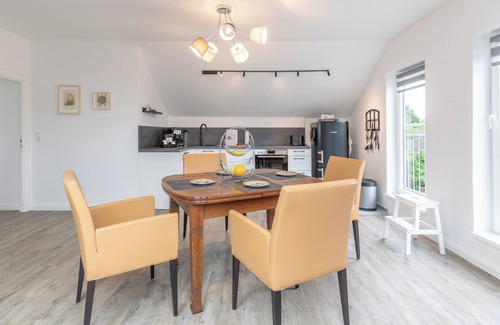 Garding Apartamento | Die Ferienwohnung "gretes Dackstuuv" in Garding für bis zu 4 Personen
