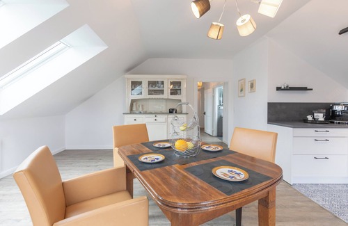 Garding Apartamento | Die Ferienwohnung "gretes Dackstuuv" in Garding für bis zu 4 Personen