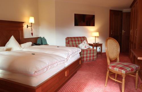Hoefen Casa | Die Lilie/Hotel Garni