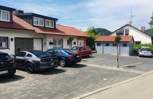 Ludwigshafen Apartamento | Die Seeblume - Ferienwohnung mit Pool und Seeblick